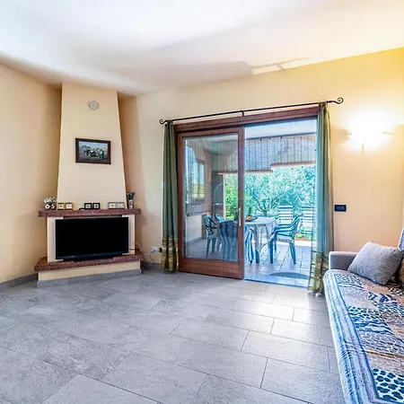 Casa Caterina Con Giardino Apartment Marone
